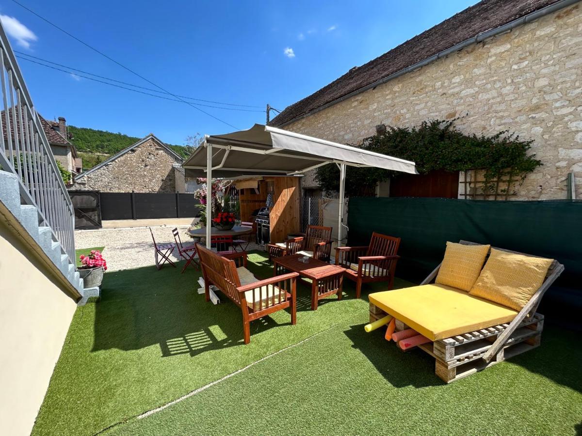 Maison De Campagne Entre Vigne Et Bois シャブリ エクステリア 写真